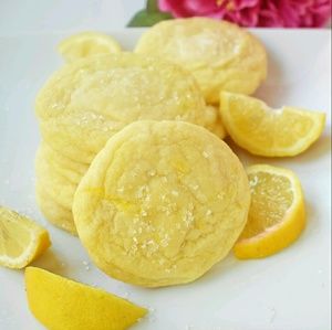 Meet your Posher, Katria